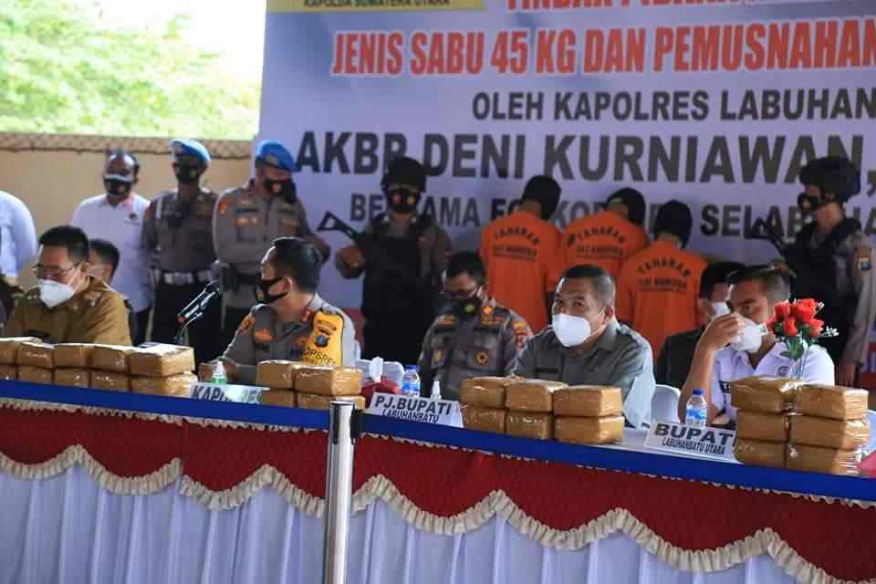 Disaksikan Sekda, 45 Kg Sabu Direbus di Polres Labuhanbatu