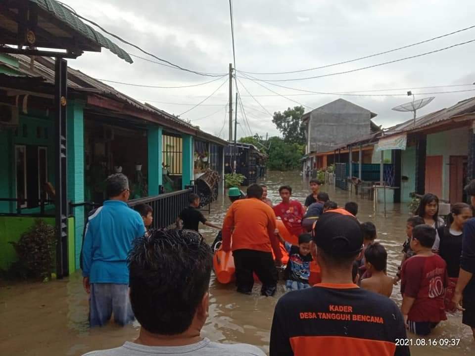 Kota Rantauprapat dan Aeknabara Terendam Banjir, Mulyadi Simatupang Minta Masyarakat Tetap Waspada