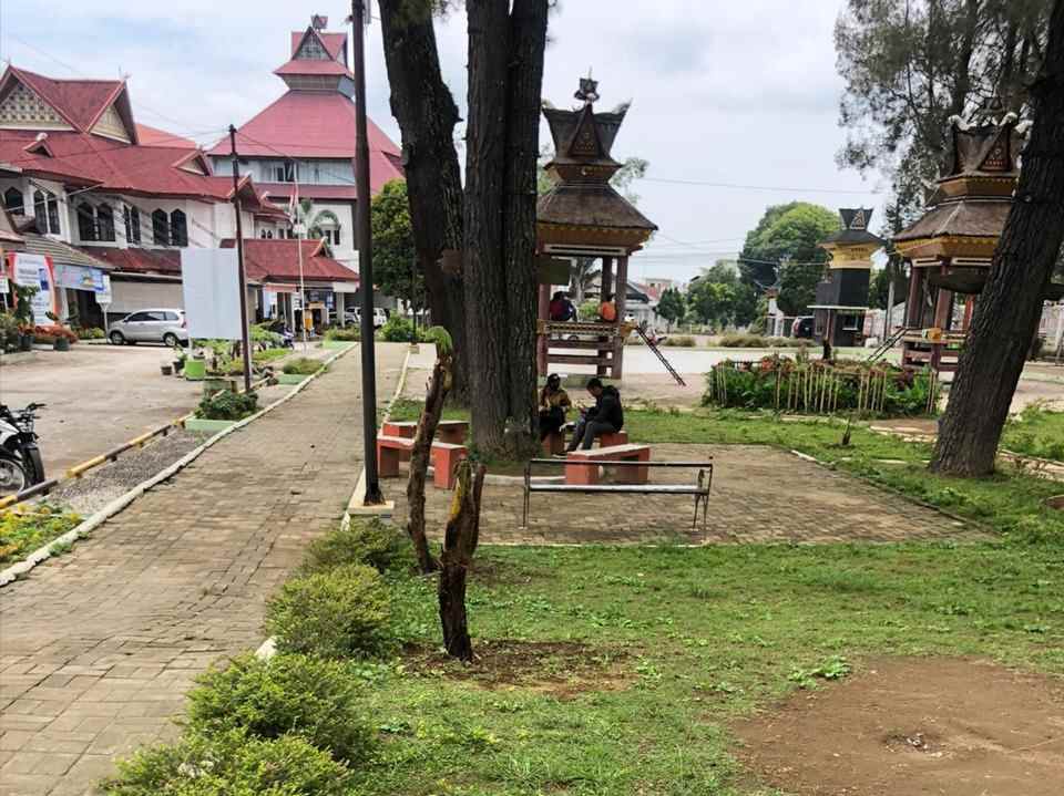 Bupati Karo Apresiasi Kinerja Kadistan Kelola Ruang Taman Hijau