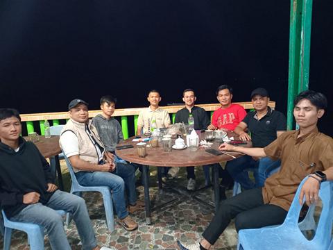Relawan dan Mahasiswa Antusias Menanti Bobby Nasution di Nias