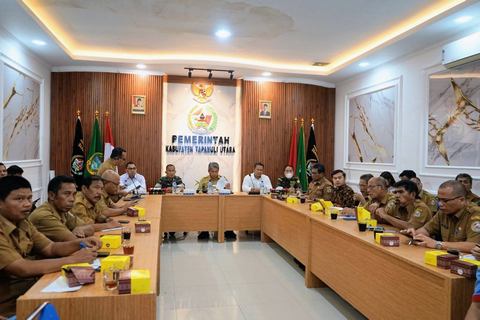 Wakil Bupati Taput Pimpin Rapat Evaluasi dan Perpanjangan Status Pemulihan Pascabencana