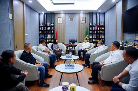 Terima Audiensi Potret Bisnis, Rico Waas Dukung Turnamen Futsal SMP Piala Wali Kota Medan