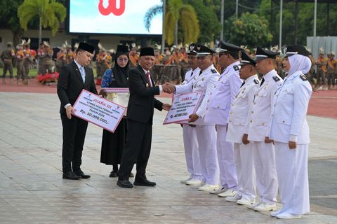 Penurunan_Bendera_091.jpg