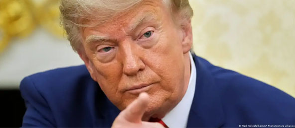 Presiden AS Donald Trump Perbarui Tarif Bea Masuk untuk 60 Negara