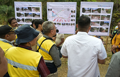 Dua Ruas Jalan Provinsi Penghubung Kabupaten Toba dan Labura  Segera Dibangun