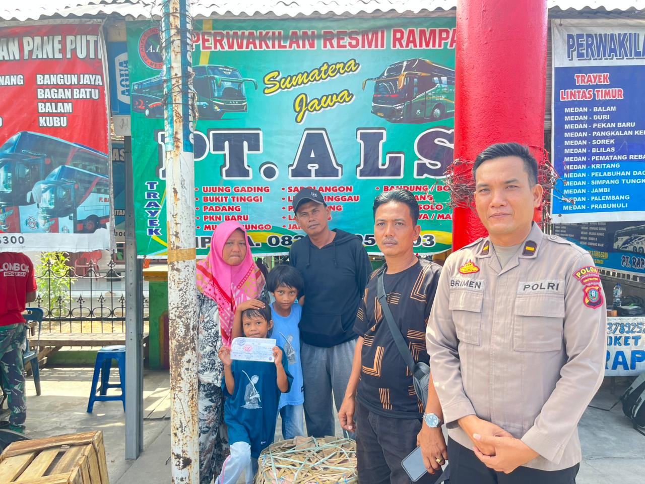 Kisah Pilu Keluarga Asal Cipulir: Terlantar di Sumut, Dibiayai Pulang Naik Bus oleh Polres Sergai