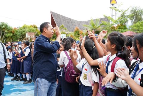 Bupati Tapanuli Utara Hadiri Penutupan Olimpiade Sains Kelas Unggulan Jenjang SMP Tahun 2026