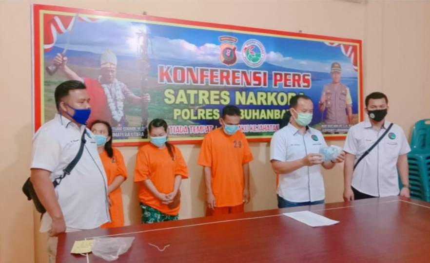 Sat Res Narkoba Polres Labuhanbatu Tangkap Pengedar Ekstasi, Amankan 976 Butir Barangbukti