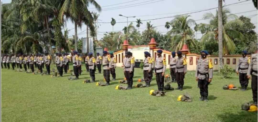 Sat Brimob Polda Sumut Siapkan Pasukan Siaga Bencana Erupsi Gunung Sinabung