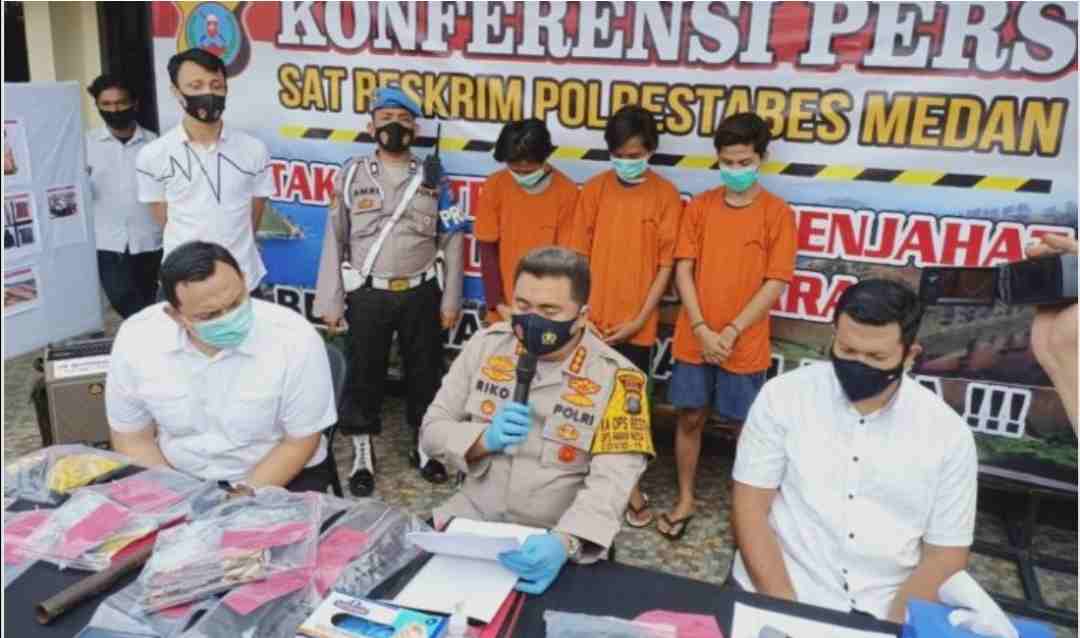 Aniaya Remaja Hingga Tewas, Tiga Pria Pelaku Ditangkap Polisi