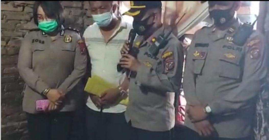 Kapolsek Medan Timur Melayat ke Rumah Duka Korban Penembakan Cafe di Jakarta