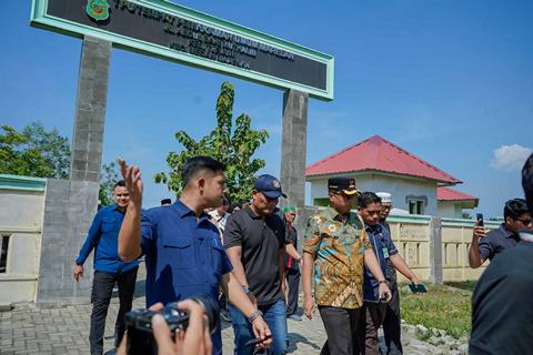 Tinjau TPU Marelan yang Lama Tidak Difungsikan, Rico Waas Segera Benahi Akses Jalan