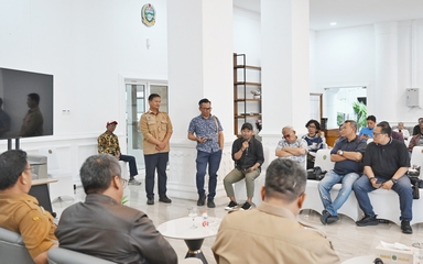 Dorong Produktivitas Petani Asahan,  Bobby Nasution Bantu Alat dan Pastikan Harga Gabah Stabil