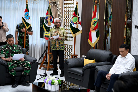 Wagub Sumut Surya Tegaskan Komitmen Jaga Stabilitas Daerah di Hadapan Menko Polkam