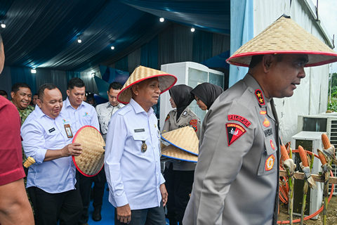 Wagub Surya Hadiri Panen Raya Jagung Serentak, Presiden Tekankan Pentingnya Swasembada Pangan