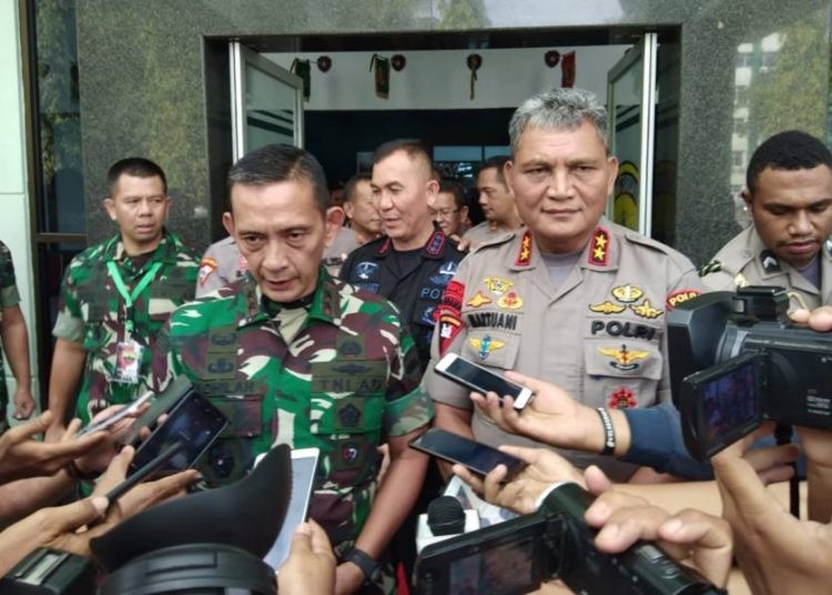 Ini Penjelasan Pangdam dan Kapolda Soal Bentrok TNI dan Polisi di Tarutung