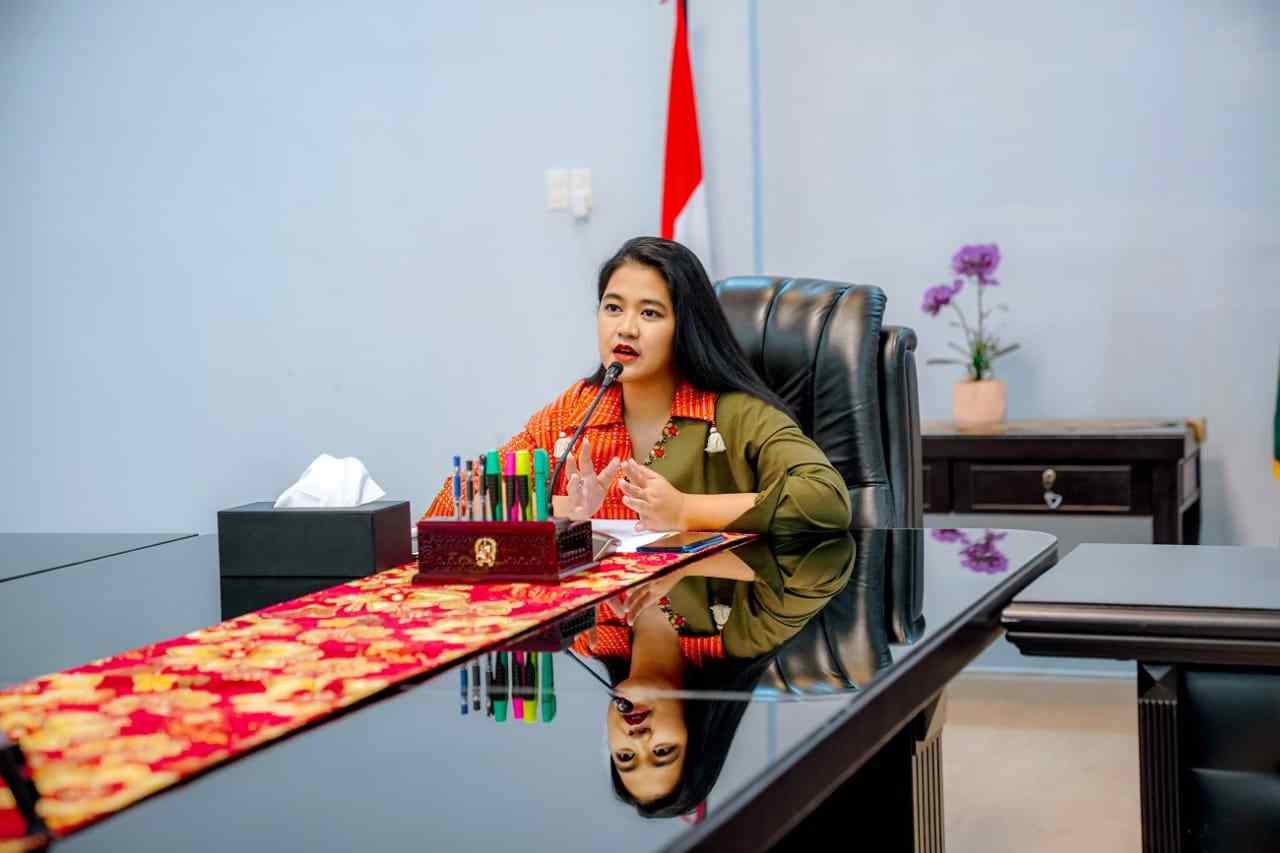 Dekranasda Kota Medan Gelar Pembinaan Pengembangan Produksi Pengrajin Lokal