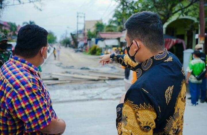 Jalan Bunga Asoka Selesai Dibeton, Warga : Bobby Nasution Wali Kota Yang Tepati Janji