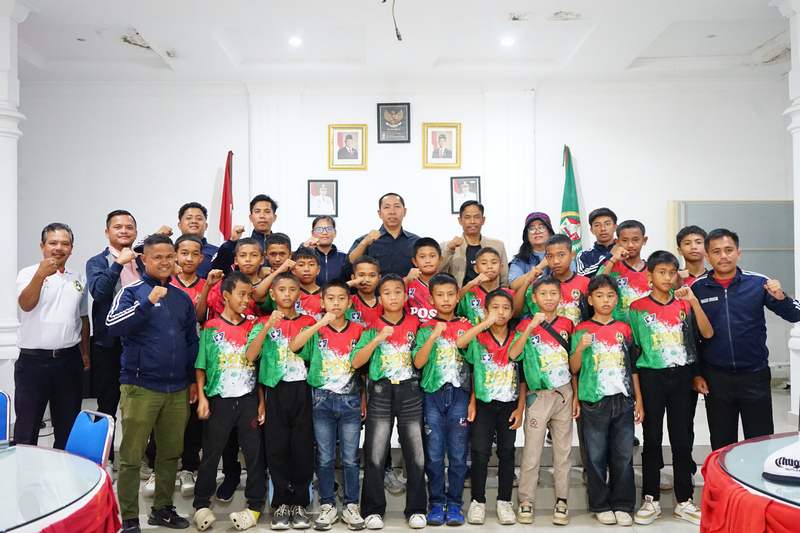 Bupati Tapanuli Utara Lepas 52 Kontingen U-13 dan U-15 ke Ajang Piala Soeratin di Sibolga