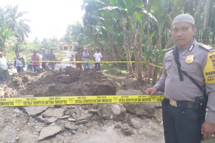 Cari Ikan, Empat Bocah Tewas Tertimbun Tanah Gorong-gorong