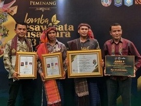 BUMDes Sappinur Bunga, Desa Partungko Naginjang, Samosir Raih Juara 4 Desa Wisata Terbaik Indonesia