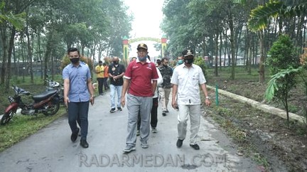 Gotong Royong Bersama, Ini Harapan Bupati Asahan Kepada Masyarakat Kecamatan Pulo Bandring 