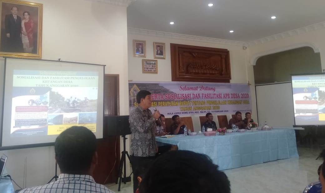 Kepala Desa dan Pendamping Desa Ikuti Sosialiasi Pengelolaan Keuangan Desa di Samosir