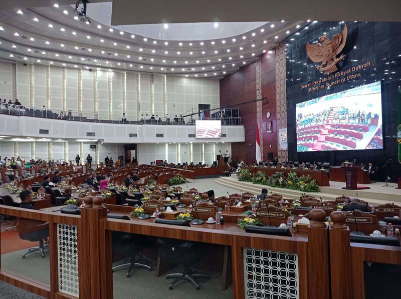 dewan3.jpg