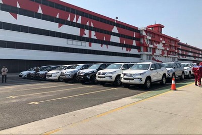 Diskon Pajak Mobil Baru 100 Persen Diperpanjang ke Agustus