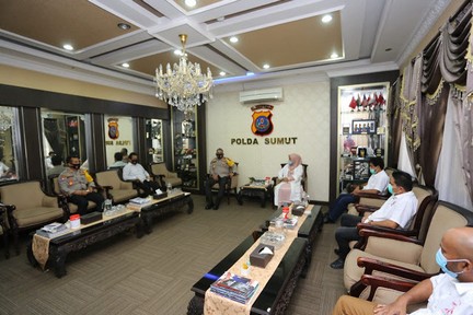 Kapolda Sumut Terima Bunda Indah Foundation, Akan Jelajah Nusantara dan Baksos