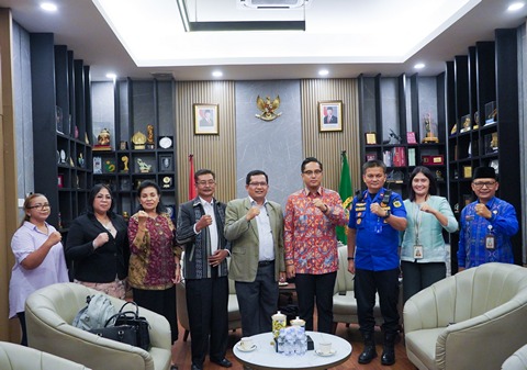 Rico Waas Apresiasi Transformasi HKBP, Dorong Penguatan Iman di Tengah Keluarga