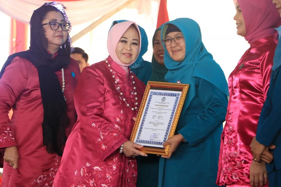 Kelurahan Sumber Karya Raih Juara I PKK Paling Tertib Administrasi