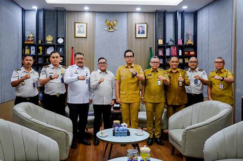 Rico Waas Terima Audiensi Kakanwil Imigrasi Sumut