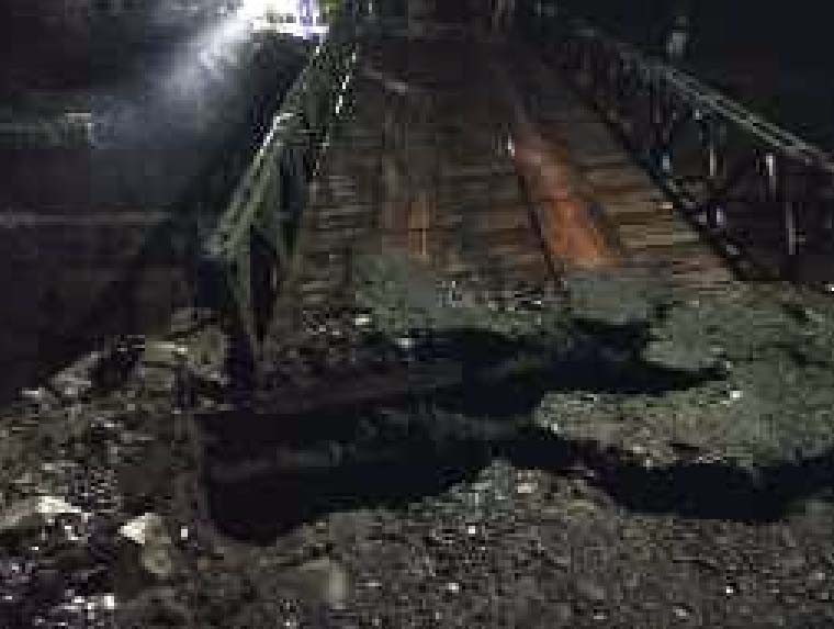 Jembatan Alternatif Penghubung Siantar - Tanah Jawa Amblas 