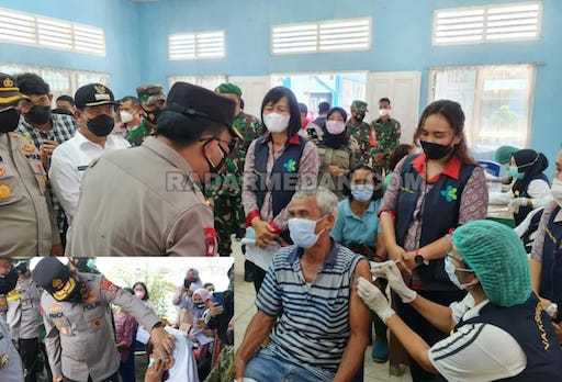 Kapolda Sumut Cek Pelaksanaan Gebyar Vaksin Massal Guru dan Lansia di Simalungun