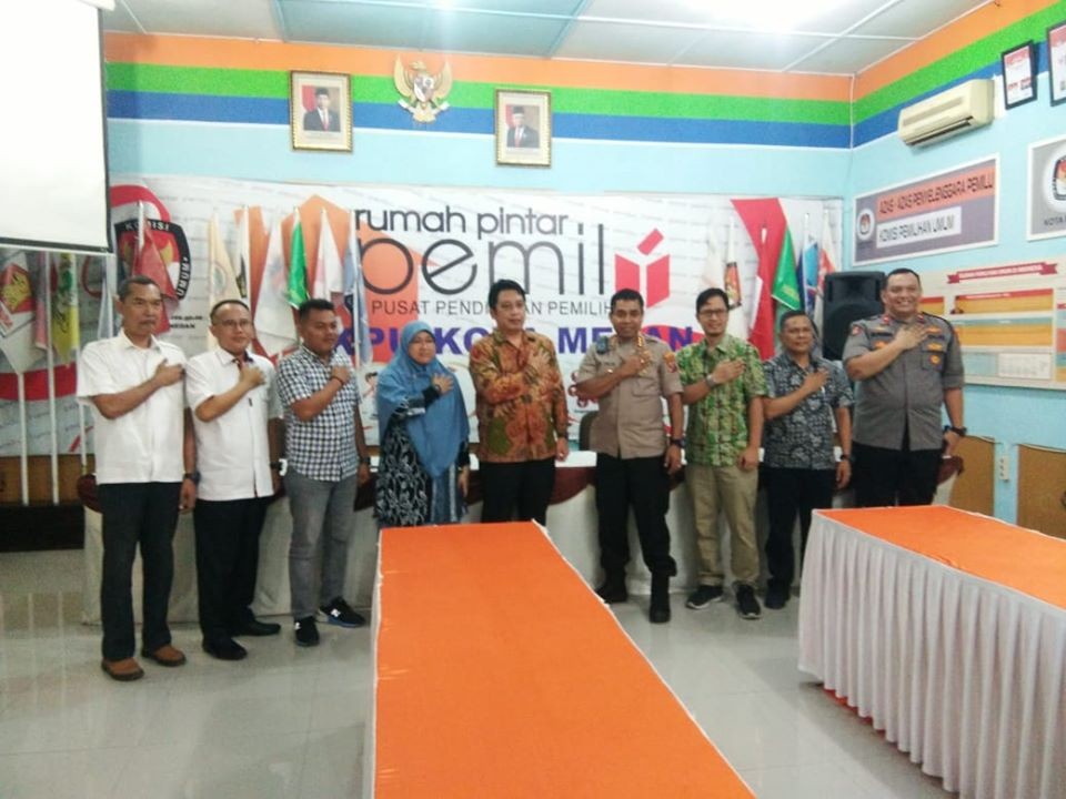 Kapolrestabes Medan Silaturahmi ke KPU