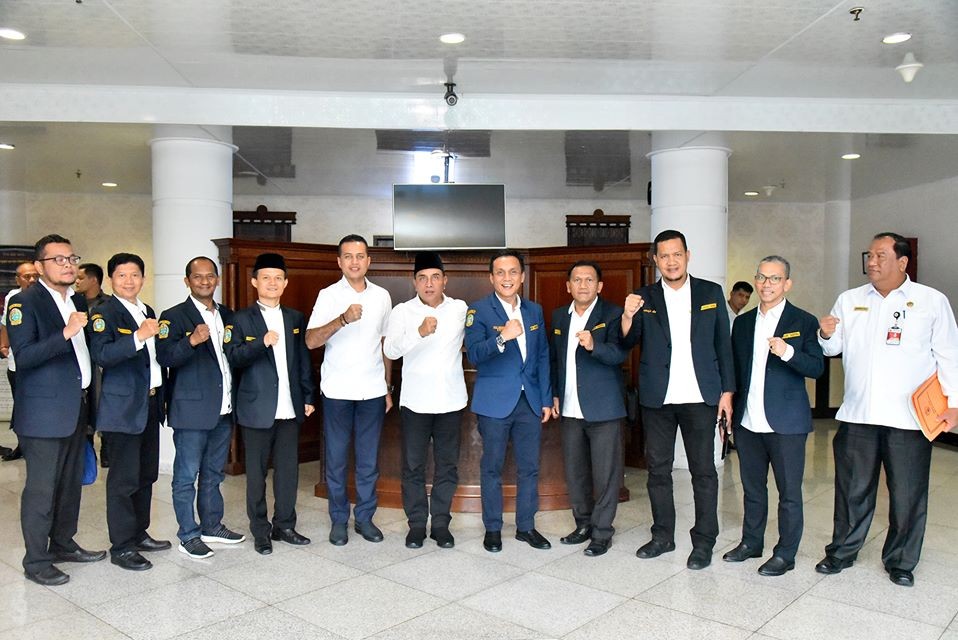 Gubernur Harapkan Karang Taruna Bersinergi Membangun Desa Menata Kota