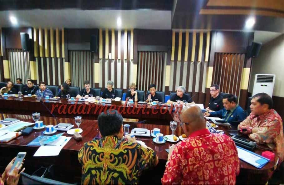 Bupati Karo Desak Pemprovsu Gunakan Dana 3.5 T Pembangunan Jalan Sejajar