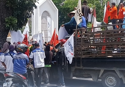  Polda Sumut Kawal Penyampaian Aspirasi di Kantor Gubernur Aman dan Kondusif