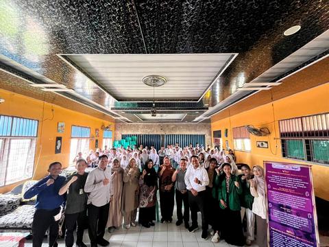 Dekan FKM UINSU Ajak Siswa SMAN 1 Kutalimbaru Kuliah di Kampus Unggul