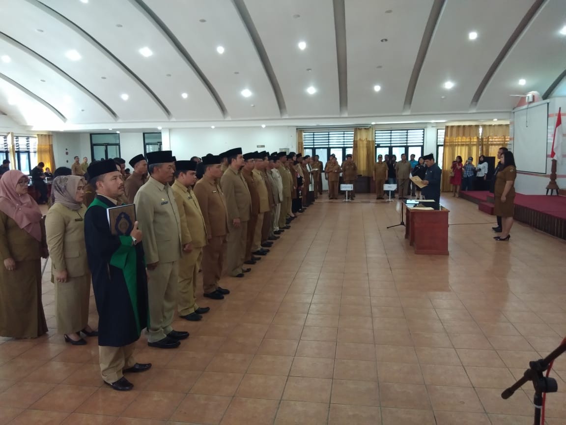 Bupati Karo Lantik 34 Eselon III, 22 Eselon IV Ini Nama-namanya