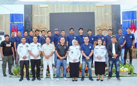 Bupati Labuhanbatu Lepas Tim News FC Menuju Porwasu 2026