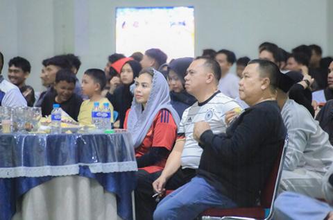 Nobar Piala Dunia, Bupati Maya Beri Motivasi Buat Generasi Muda Labuhanbatu