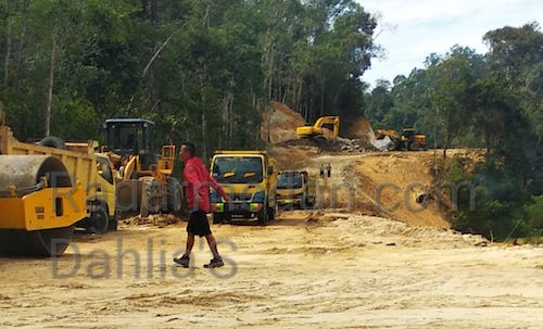 LSM Terus Soroti Keberadaan dan Legalitas TKA di Tapanuli Utara