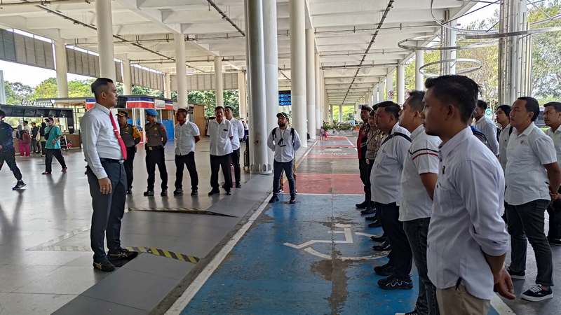 Operasi Ketupat Toba, Sat Res Narkoba Polresta Deli Serdang Test Urine Awak Angkutan Udara di KNIA