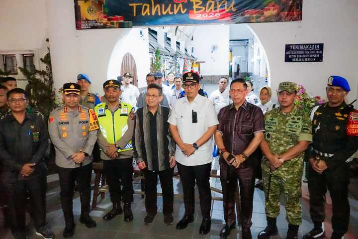 Sambut Tahun Baru 2026, Wali Kota Medan dan Unsur Forkopimda Gelar Patroli Skala Besar