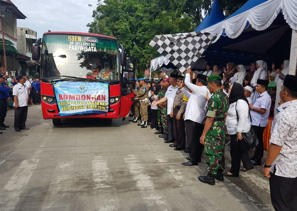 Wakil Walikota Sibolga Berangkatkan 66 Calon Jemaah Haji 
