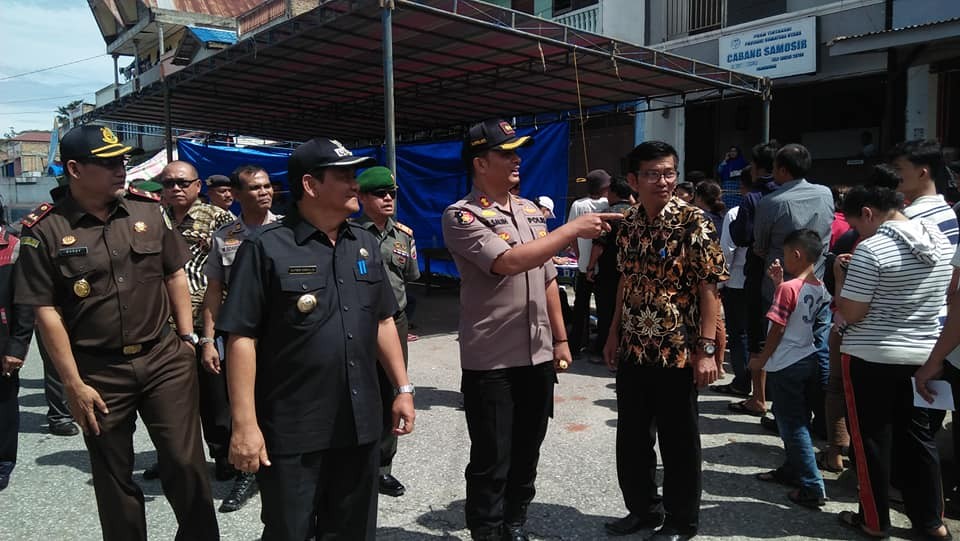 Bupati Samosir Bersama FKPD Monitoring Pelaksanaan Pilkades 2019