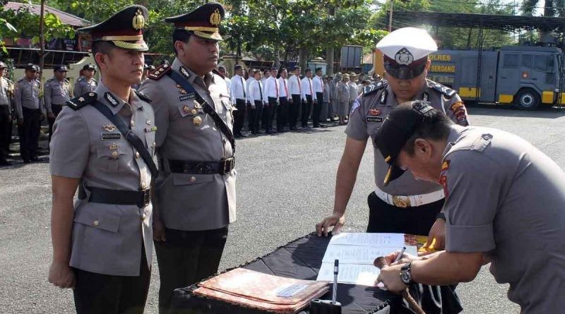 Kapolresta Deliserdang Sertijabkan 13 Perwira