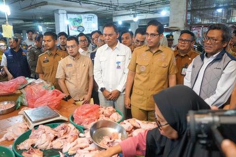 Wali Kota Medan Pastikan Stok Aman dan Harga Stabil, Rico Waas: Masyarakat Tidak Perlu Khawatir